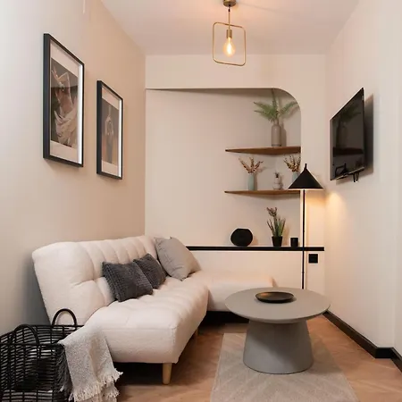 Alohamundi Alameda V Apartment Seville