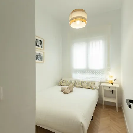 Apartman Charming 2 Bedrooms With Free Parking At Plaza Alameda By Ocityzen *