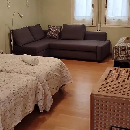 Centro Rioja Apartment Seville