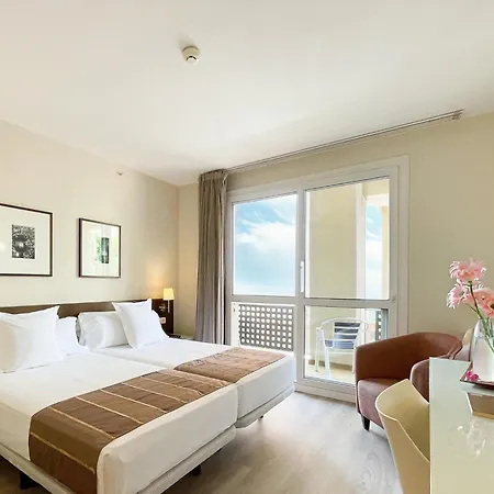 Vertice Hotel 4*