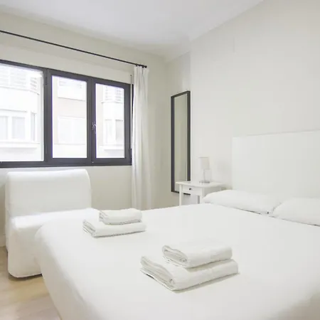 Rentalsevilla Genova Apartment *