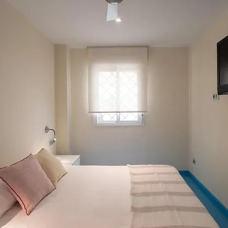 Singular, Tranquilo, Lujoso En Maravilloso Patio Sevillano Apartment Seville