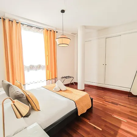 Azz Torre De La Plata Apartment Seville