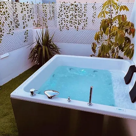 Con Terraza Y Jacuzzi Privado Centro * Seville