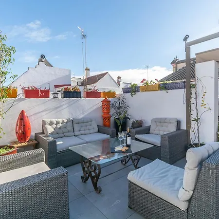 5-bedroom Gem In The Heart Of *