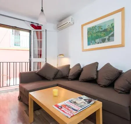 29 Calle Pozo * Seville
