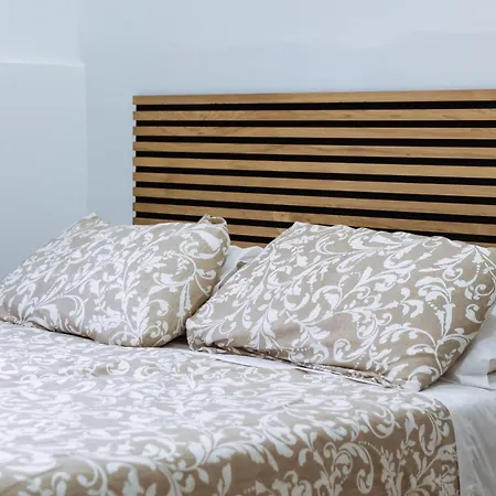 Triana Riverside Hostal Sevilla