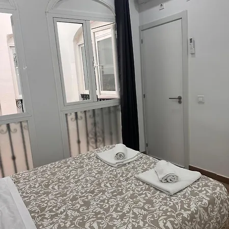 Triana Riverside Hostal Sevilla