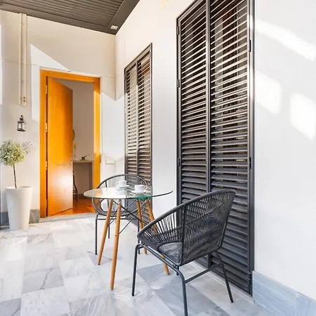 Apartment Attic With Terrace- 1bd 1bth- Corral Del Rey *