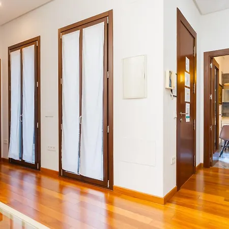 Attic With Terrace- 1bd 1bth- Corral Del Rey *