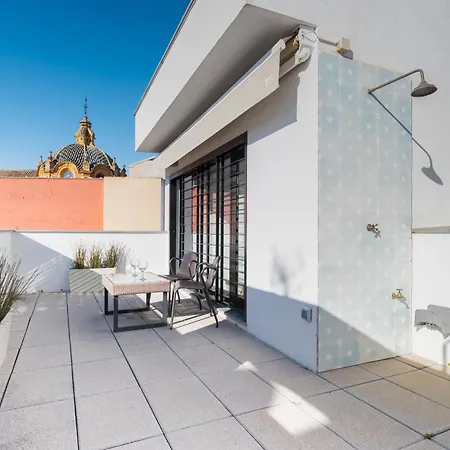 Attic With Terrace- 1bd 1bth- Corral Del Rey Apartment *
