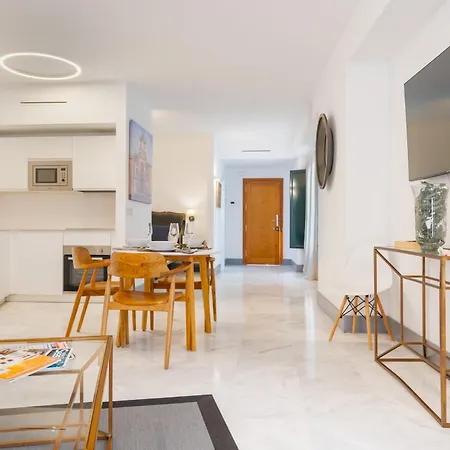 Panther Francos Apartment *