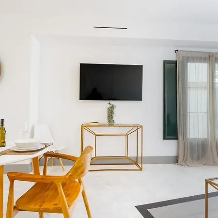 Panther Francos Apartment *