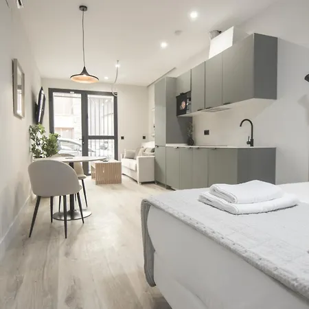 Rentalsevilla Evangelista Apartment Seville