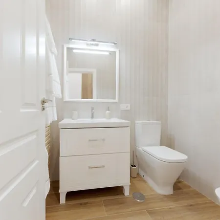 Ohliving Rosario Vega Apartment Seville