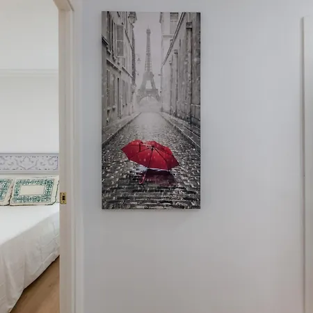 Amicorum Parking Apartment Seville