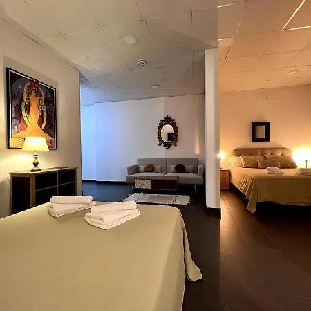 Feria Apartment