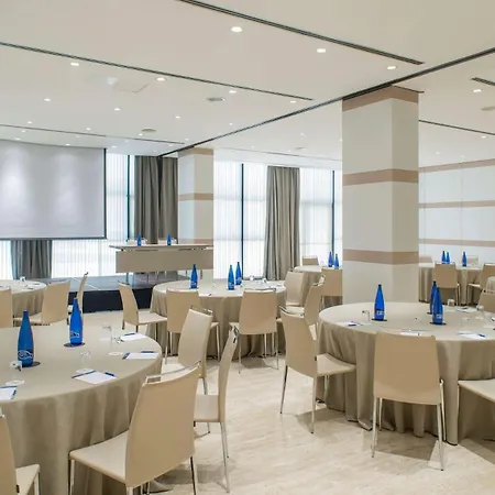 Nh Plaza De Armas Sevilla