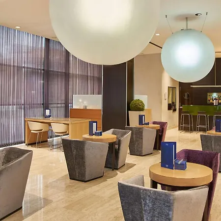 Nh Plaza De Armas Hotel Sevilla