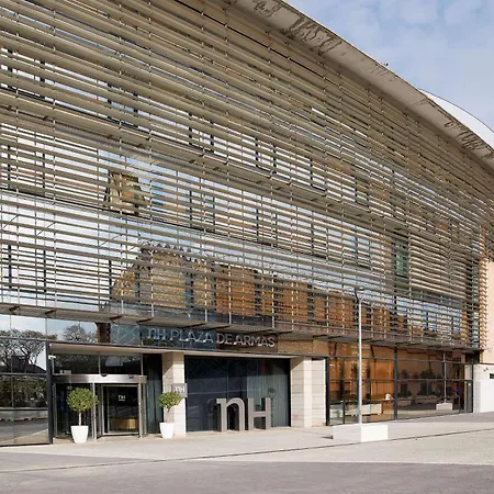 Nh Plaza De Armas