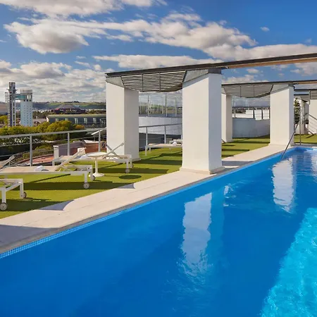 Hotel Nh Plaza De Armas 4*