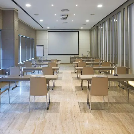 Nh Plaza De Armas 4* Sevilla