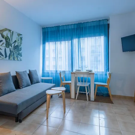And Cozy- 1bd 1bth- Triana Seville