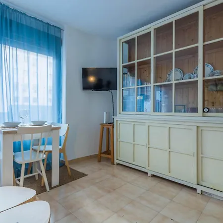 And Cozy- 1bd 1bth- Triana * Seville