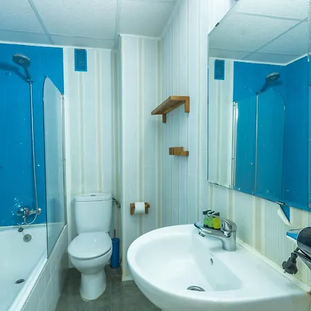 And Cozy- 1bd 1bth- Triana Apartment Seville