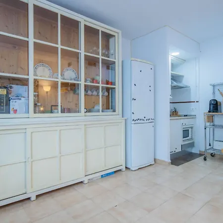And Cozy- 1bd 1bth- Triana Apartment *
