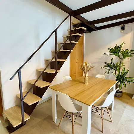 Exclusive Alameda Apartment