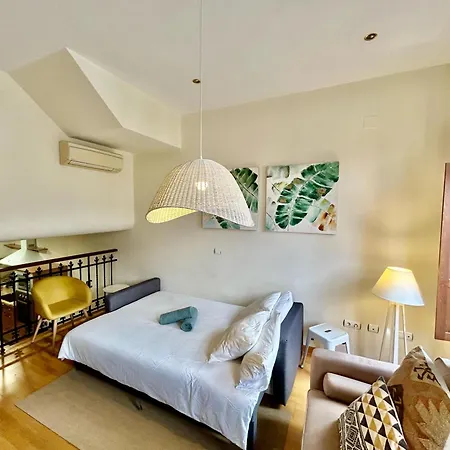 Charming 2 Bedroom At Center By Cityzen *