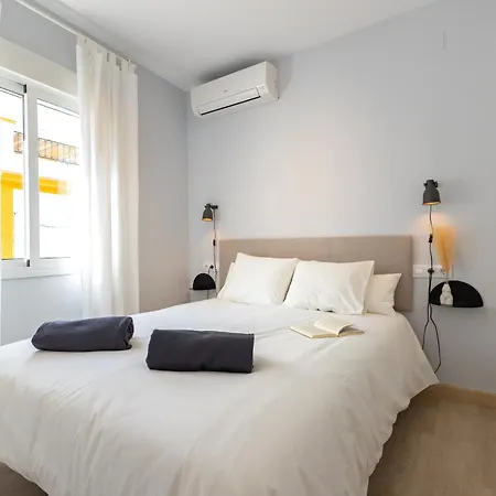 Apartment Charming 2 Bedroom Apartment At Iconic Triana Neighborhood By Ocityzen