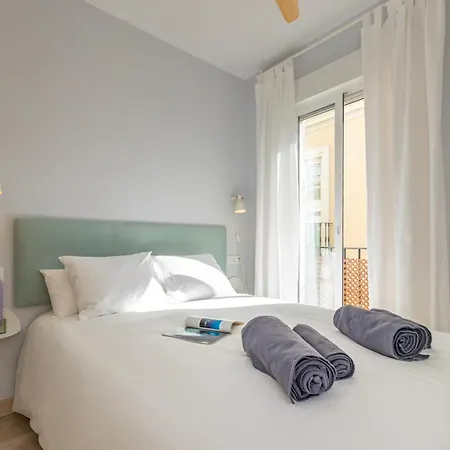 Charming 2 Bedroom Apartment At Iconic Triana Neighborhood By Ocityzen Apartment *