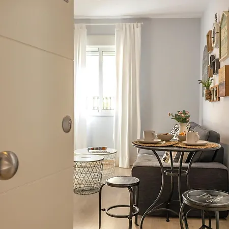 Apartment Charming 2 Bedroom Apartment At Iconic Triana Neighborhood By Ocityzen