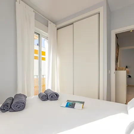 Apartment Charming 2 Bedroom Apartment At Iconic Triana Neighborhood By Ocityzen *