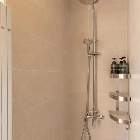 Apartment Charming 2 Bedroom Apartment At Iconic Triana Neighborhood By Ocityzen *