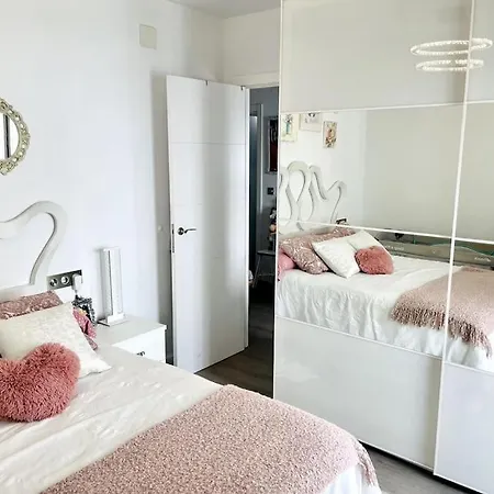 Nuevo!! Lujo&confort. Parking Apartment *