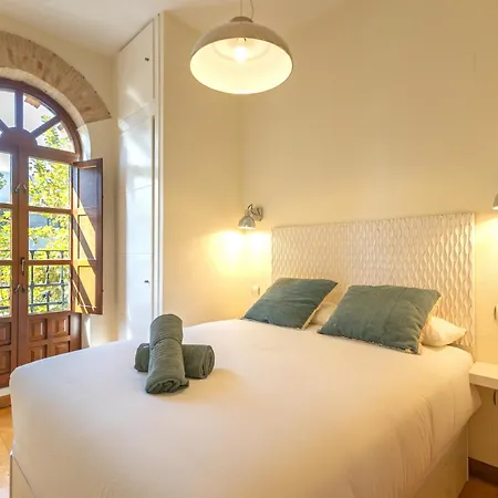 Charming 2 Bedroom At Center By Cityzen Apartment