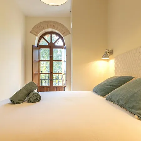 Apartment Charming 2 Bedroom At Center By Cityzen *