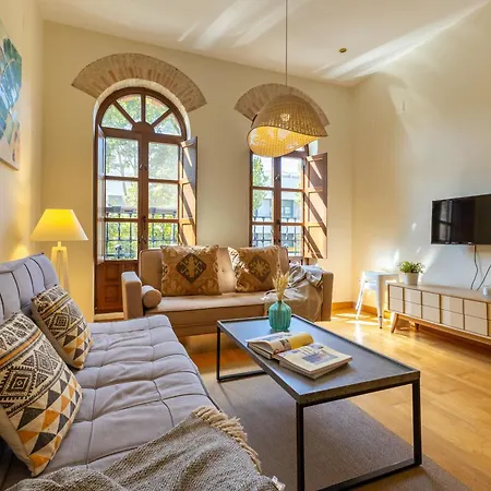 Charming 2 Bedroom At Center By Cityzen