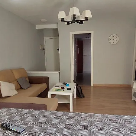 Apartment Bonito Piso En Triana