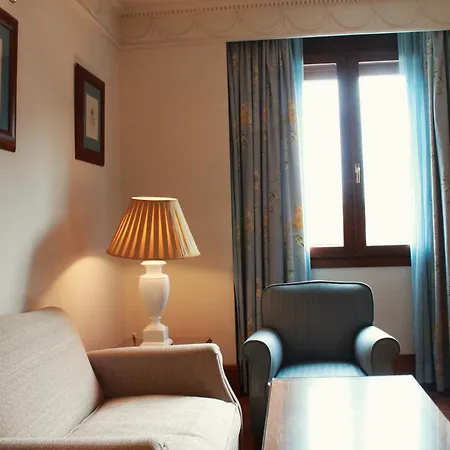 Hotel Inglaterra 4*