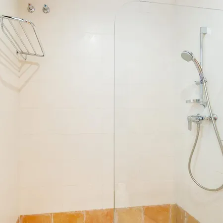 Apartment 3 Bedrooms 2 Bathrooms Furnished - Triana - Great - Mintystay