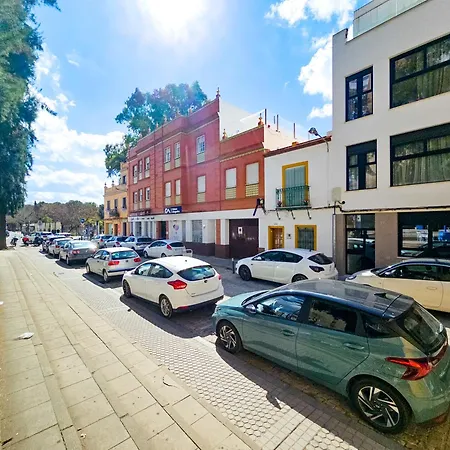 Triana Me By Aora Apartment