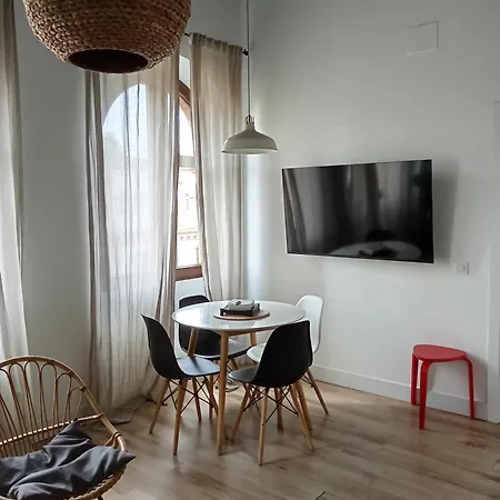 Deluxe Apartamento *