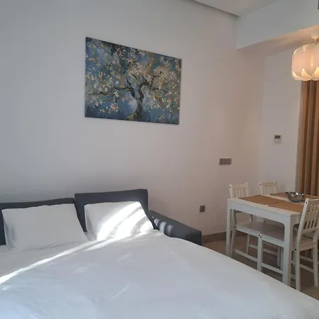 Cr Apartment *