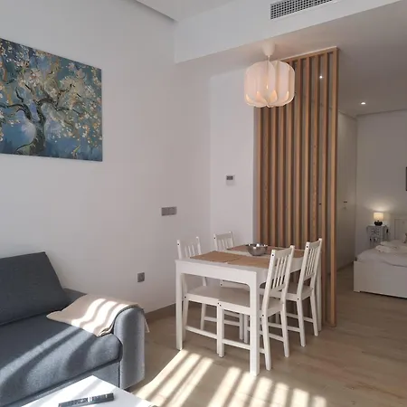 Cr Apartment Seville