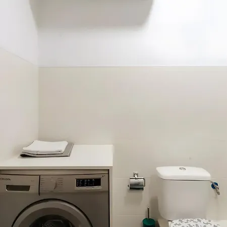 Tulip Apartment
