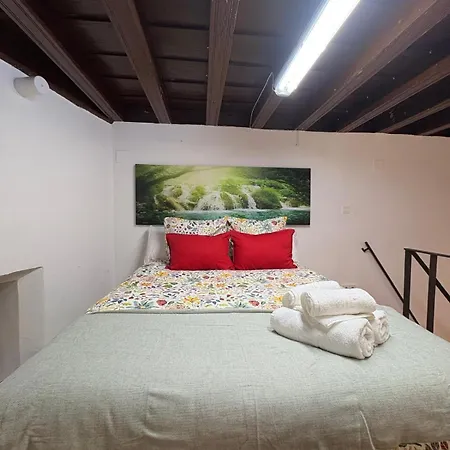 Apartment Acogedor Duplex En El Centro Seville
